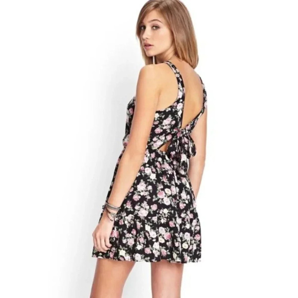Forever 21 Floral Print Tie-back Sleeveless Purple and Blue Mini Halter Dress - Picture 14 of 16
